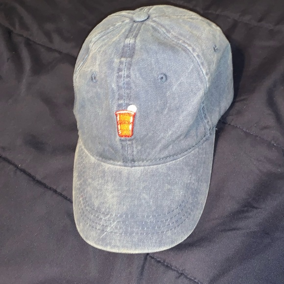 Solo cup hat - Picture 3 of 5